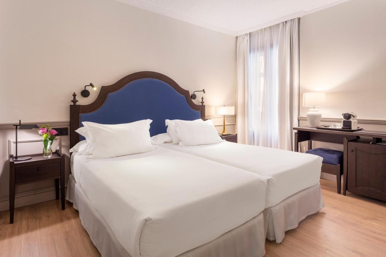 H10 Corregidor Boutique Hotel Seville Luaran gambar