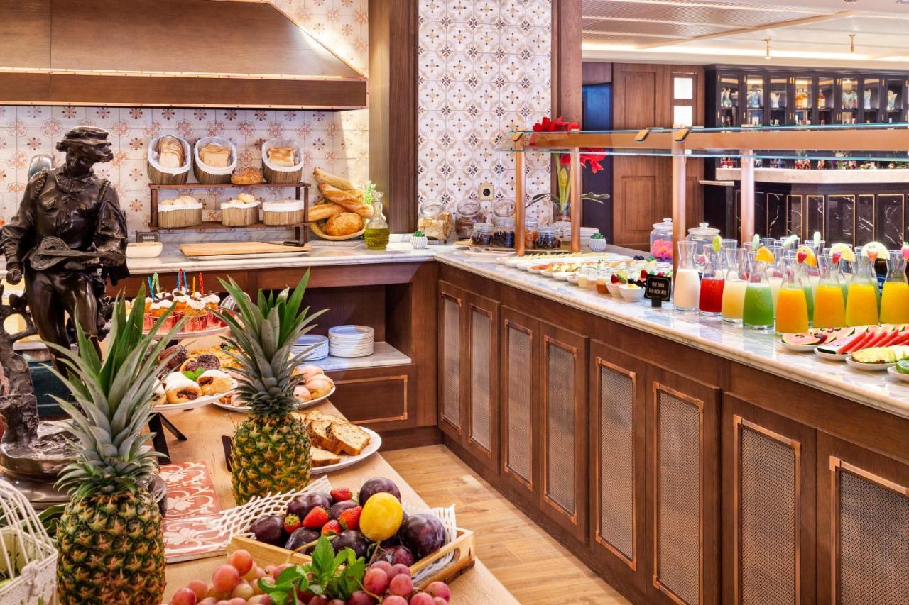 H10 Corregidor Boutique Hotel Seville Luaran gambar